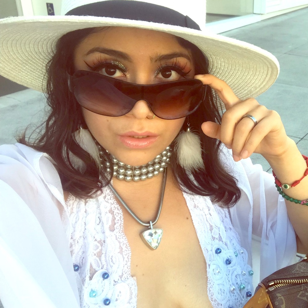 Silver diamond necklace